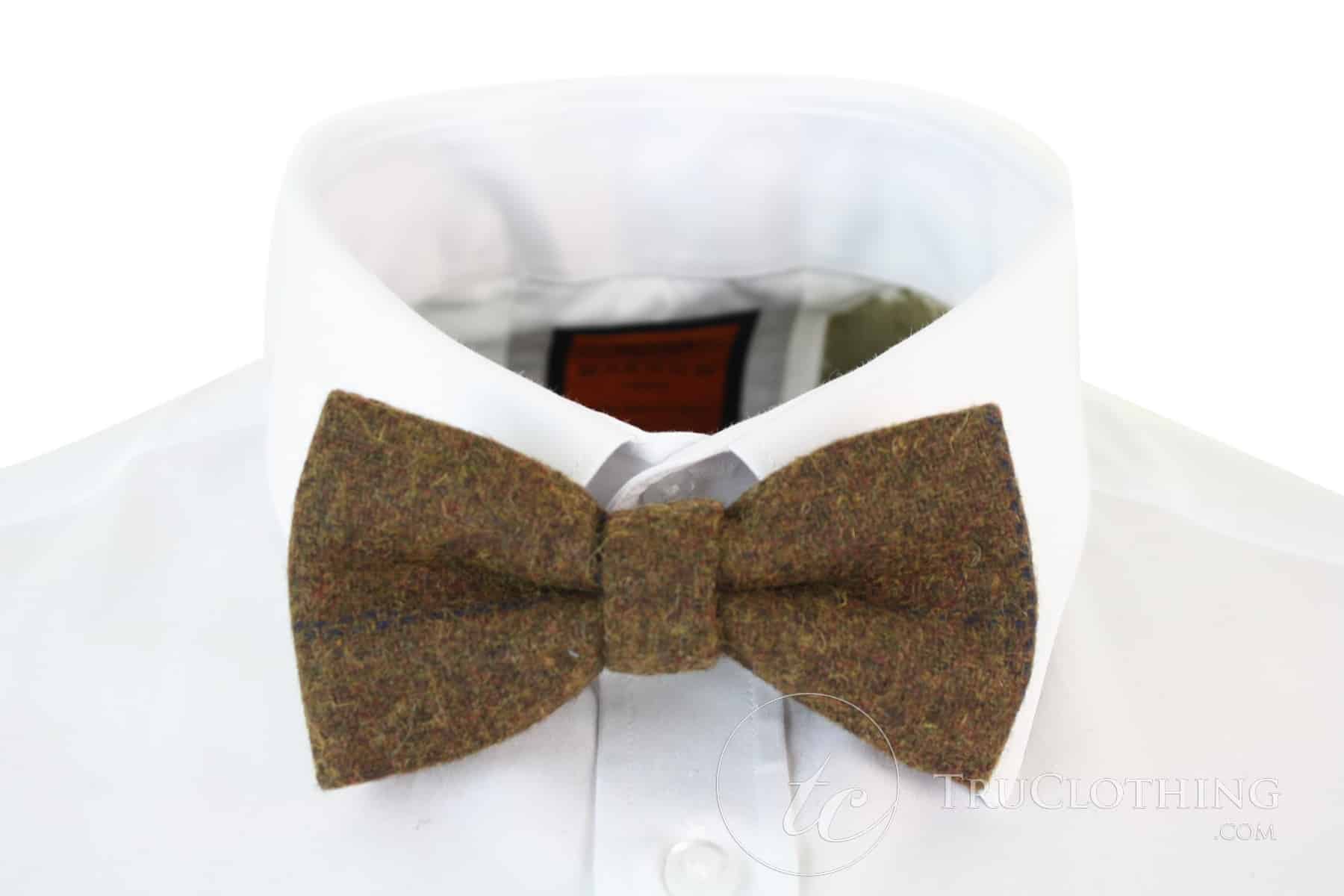 Gravata borboleta masculina Marc Darcy em tweed espinha de peixe texturizado, estilo vintage retrô, marrom claro, modelo Nelson.