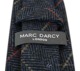 Gravata masculina Marc Darcy em tweed espinha de peixe texturizado, estilo clássico vintage retrô Eton, azul marinho.