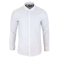 Camisa masculina branca com gola club