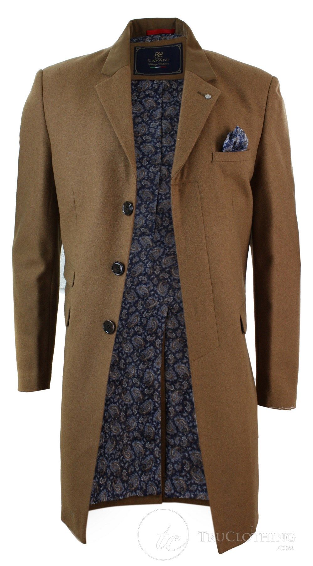 Casaco masculino de inverno, modelo trench coat 3/4, com estampa espinha de peixe, acabamento em veludo e botões - cor bege.