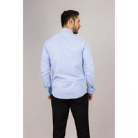 Camisa Oxford masculina azul com punho duplo
