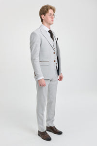 Terno masculino Mark cinza-pedra de 3 peças com estampa xadrez em tweed e detalhes em marrom, ideal para casamentos e formaturas.