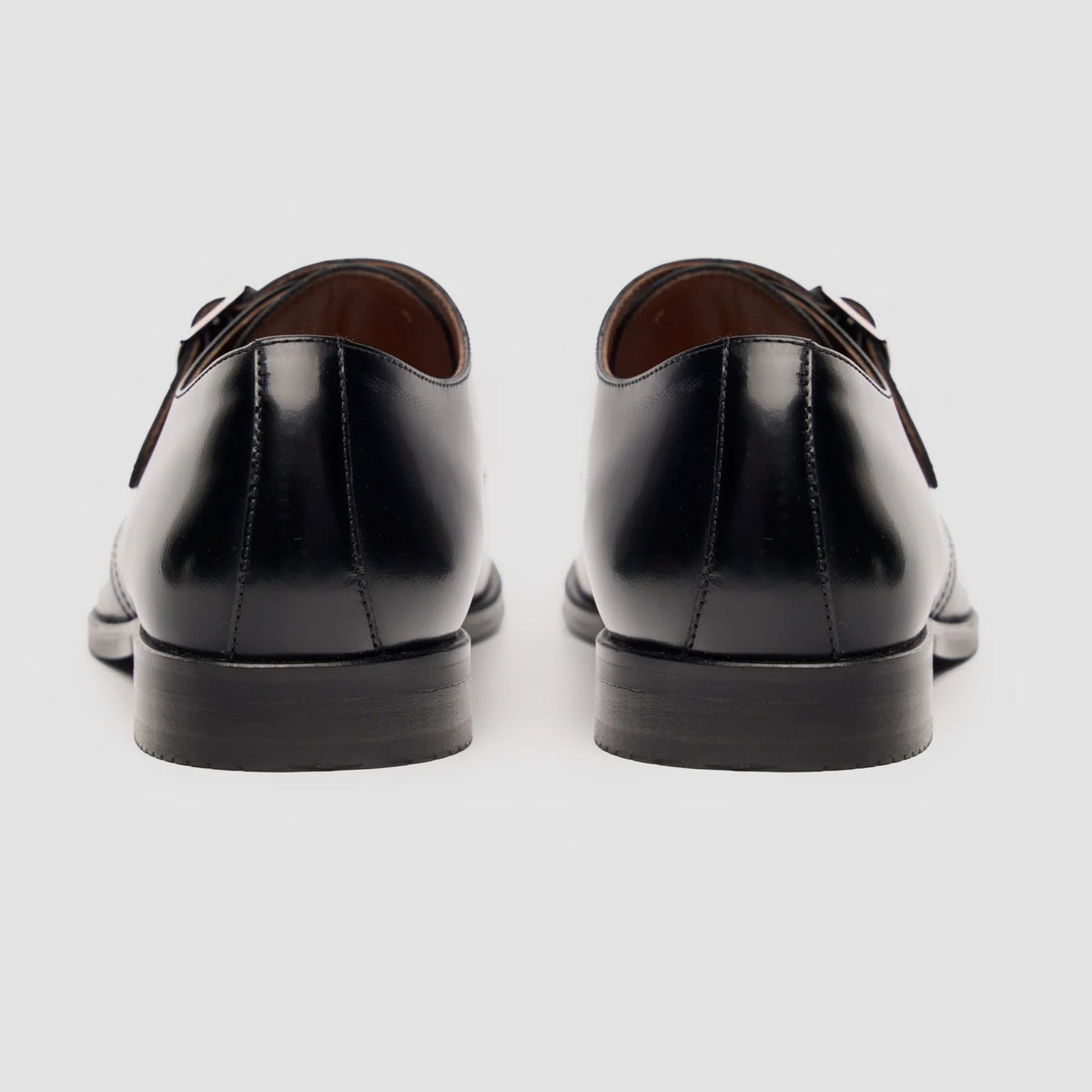 Romero - Sapatos masculinos pretos de fivela única com acabamento polido