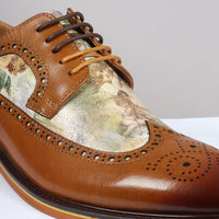 Scott - Sapatos Brogue Masculinos em Couro Marrom com Estampa Icônica