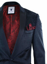 Blazer masculino Marc Darcy Simon em veludo preto com estampa paisley, corte elegante, ideal para jantares casuais.
