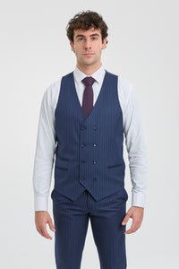 Terno masculino de três peças com risca de giz azul-marinho