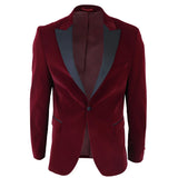 Smoking masculino em veludo vinho com lapelas de cetim para jantar, casamento, formatura e traje de gala.