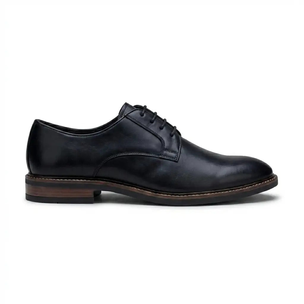 Tanner - Sapatos Derby de couro preto com bico liso e amarração