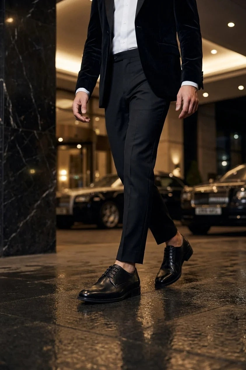 Taylor - Sapatos Derby Clássicos Masculinos de Couro Preto com Cadarço