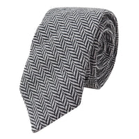 Gravata e lenço de bolso masculinos em tweed cinza, estilo clássico britânico, em lã espinha de peixe.