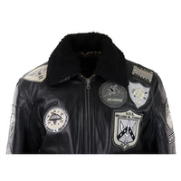 Jaqueta masculina Topgun Maverick preta e cinza, estilo aviador, com emblemas dos EUA e forro de pele preta.