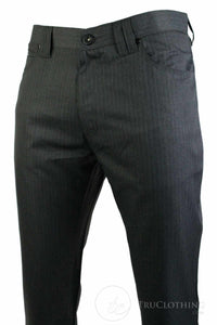 Calça masculina risca de giz, corte reto, elegante e casual, cinza, comprimento curto ou regular, para o trabalho de escritório.