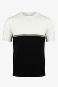 Camiseta masculina de malha com blocos de cores em branco e preto