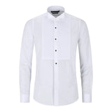 Camisa branca masculina com colarinho wingtip, pregas, estilo smoking, punho duplo, em cetim de algodão.